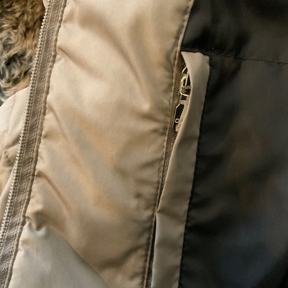 CALVIN KLEIN WOMAN’S WINTER PARKA SIZE SMALL - Picture 9 of 11